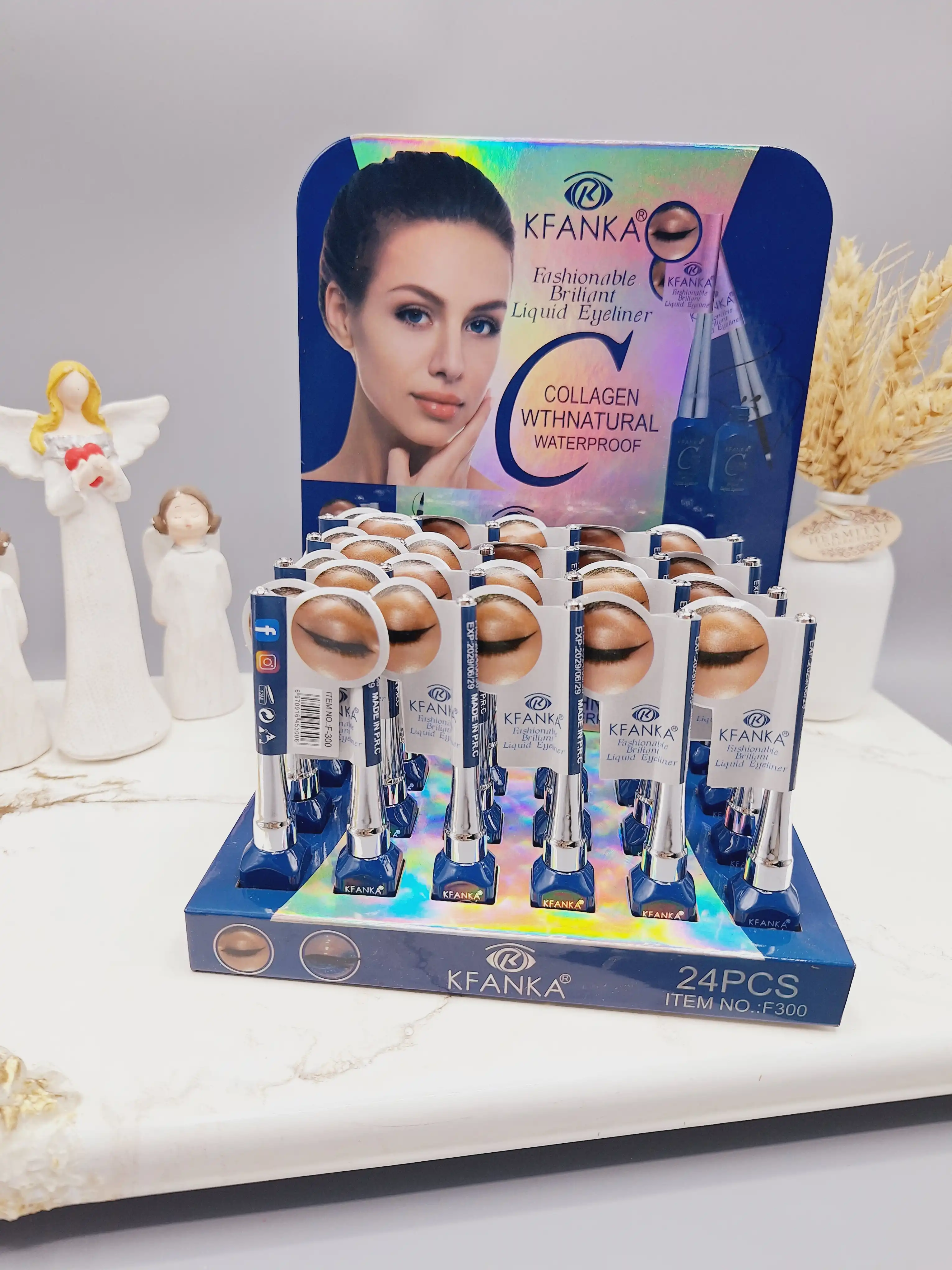 خط چشم مشکی ماژیکی کوزه ای کیفیت متوسط برند ‏KFANK‏ کد F300