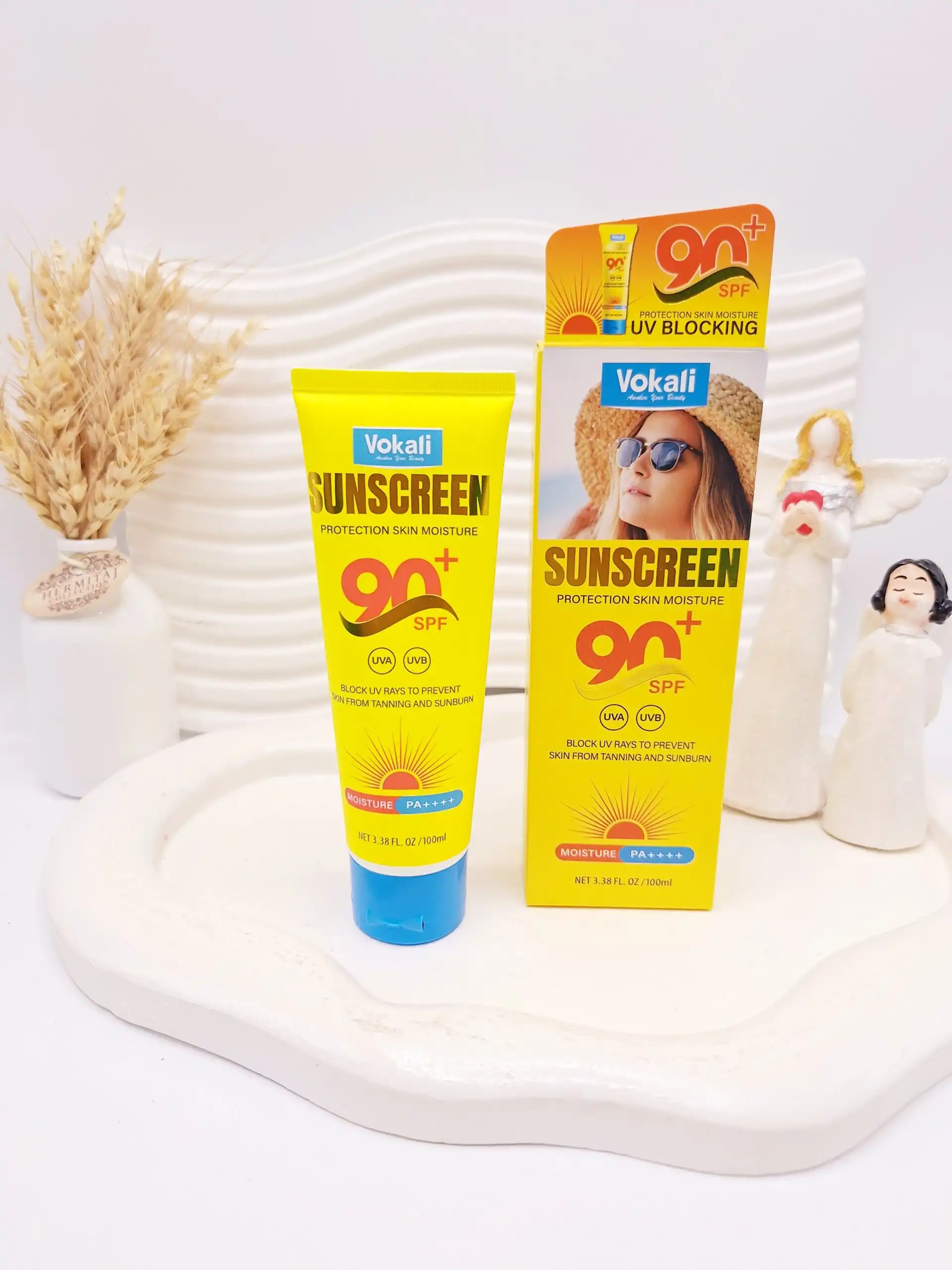 کرم ضد آفتاب صورت و بدن Spf90 Vokali کد CX7710